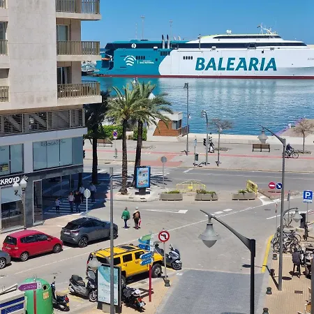 En Frente Al Puerto! * Dénia