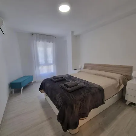 Apartament En Frente Al Puerto! *