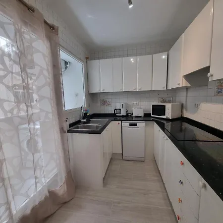 En Frente Al Puerto! * Denia