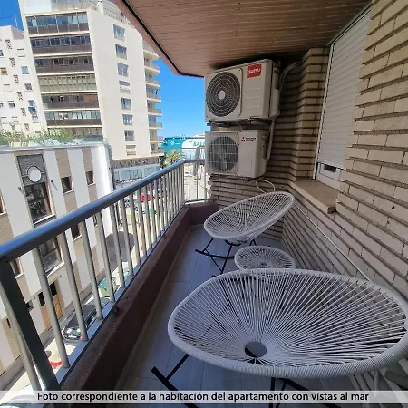 Daire En Frente Al Puerto! Denia