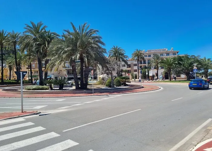 En Frente Al Puerto! * Dénia