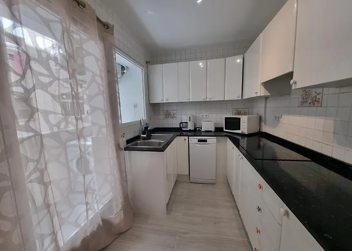 En Frente Al Puerto! * Денія