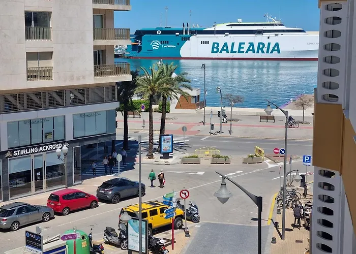 En Frente Al Puerto! * Dénia