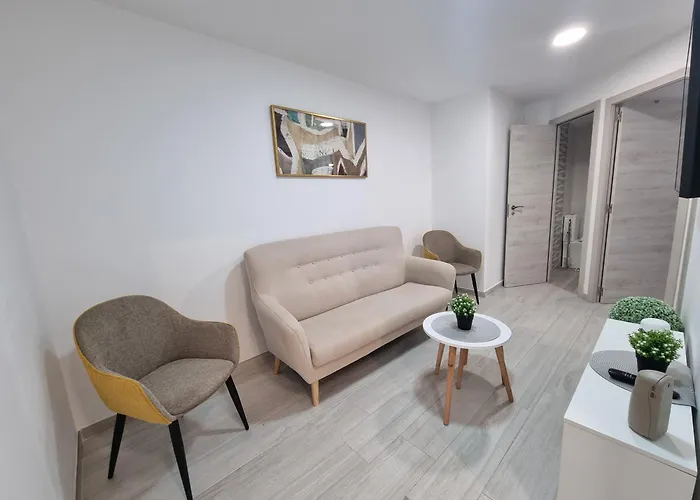 Apartamento En Frente Al Puerto! *