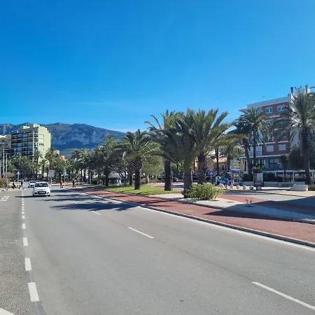 En Frente Al Puerto! Apartment