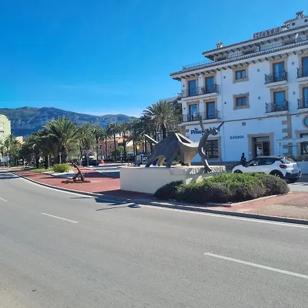 Apartment En Frente Al Puerto!